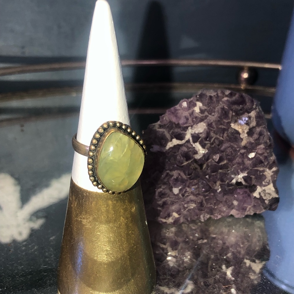 Stone Ring - Picture 5 of 6
